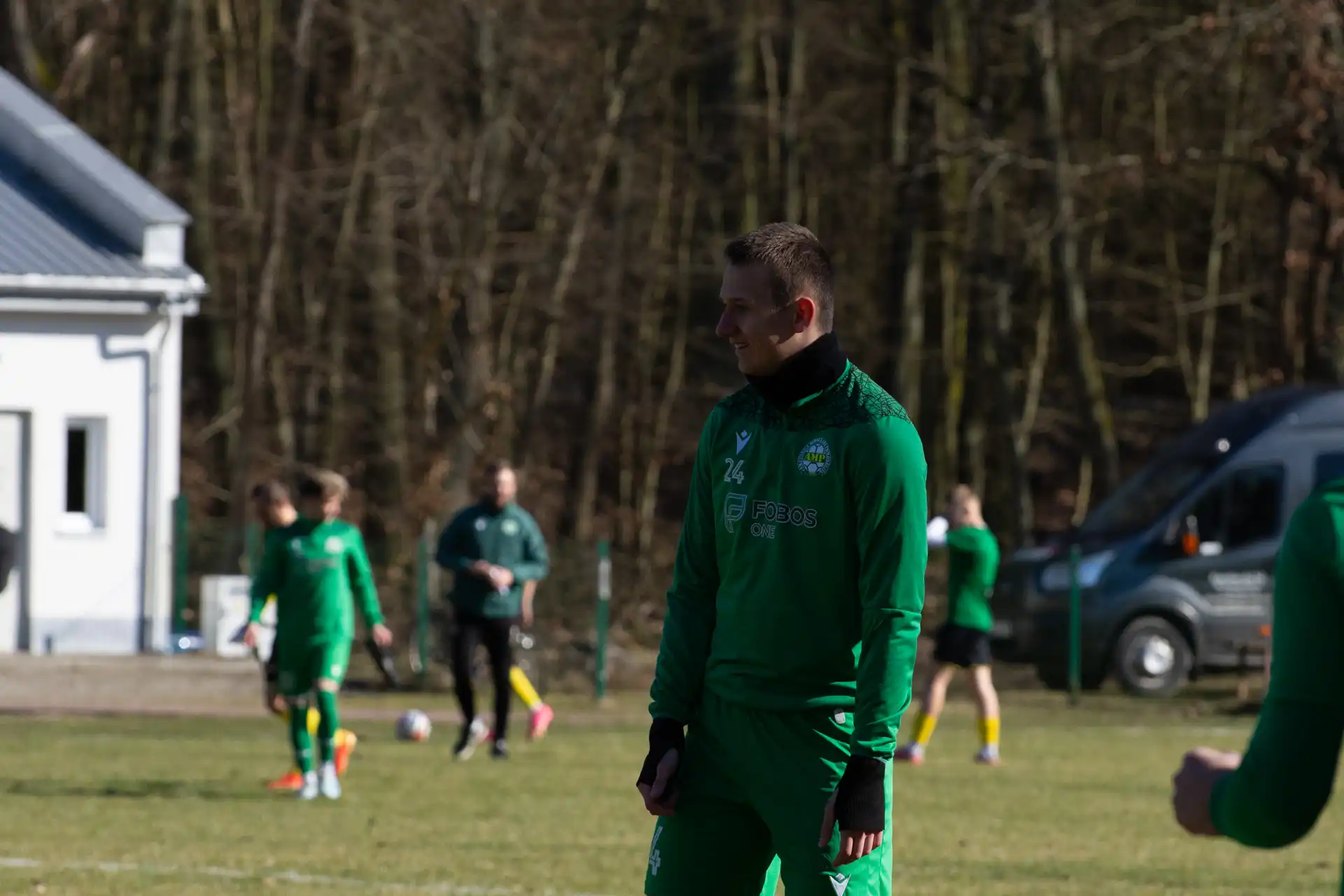 011.webp