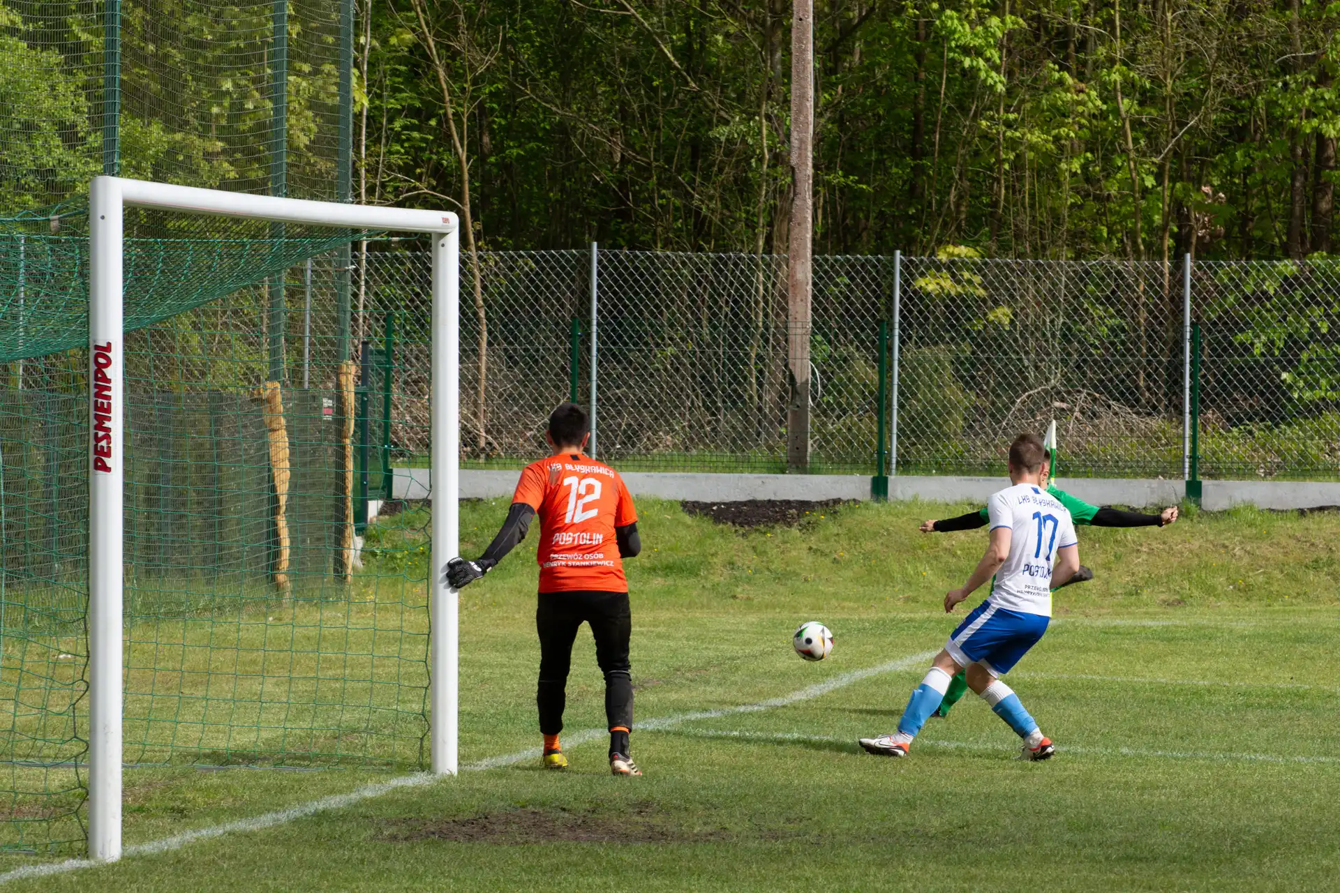 099.webp