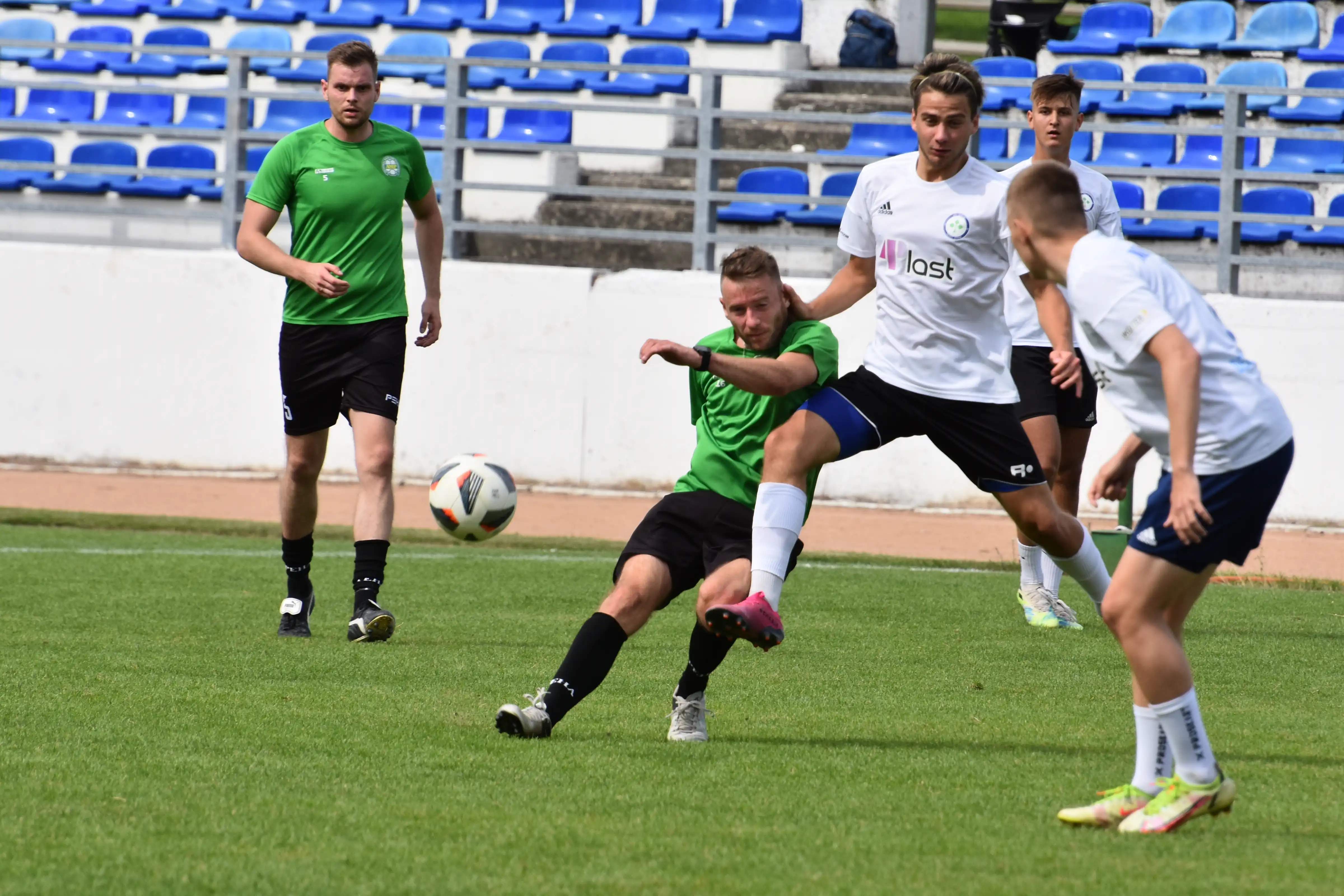 DSC_8878_oszaly.webp